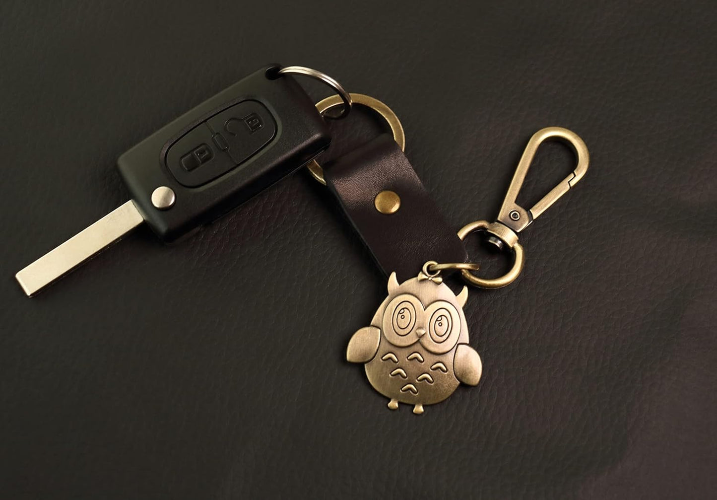 AuPra Owl KeyChain Gift Women & Men Leather Bird KeyRing Home Car Keys Holder Present