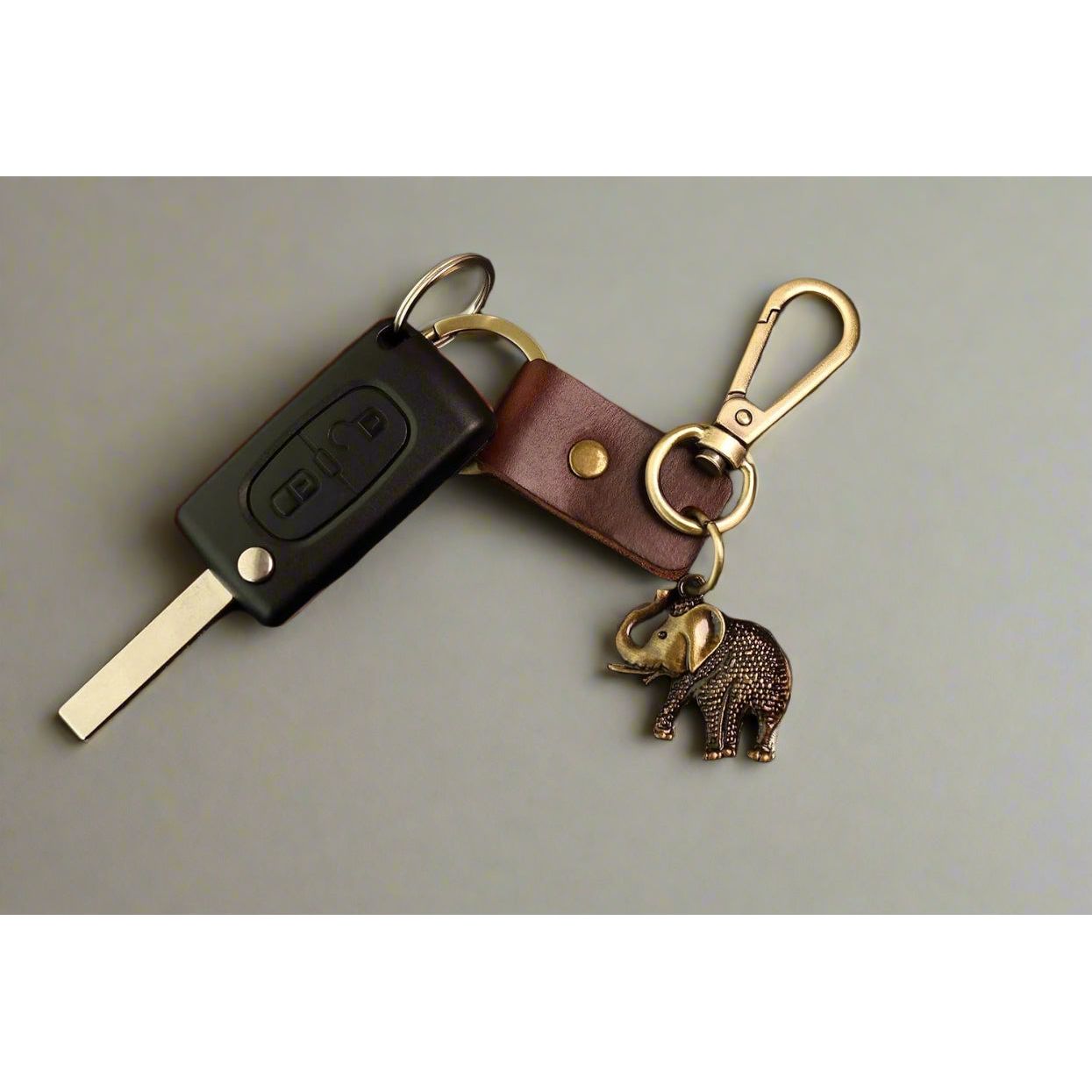 Elephant Keychain Gift – Handmade Vintage Leather – Good Luck Keyring Charm-AuPra