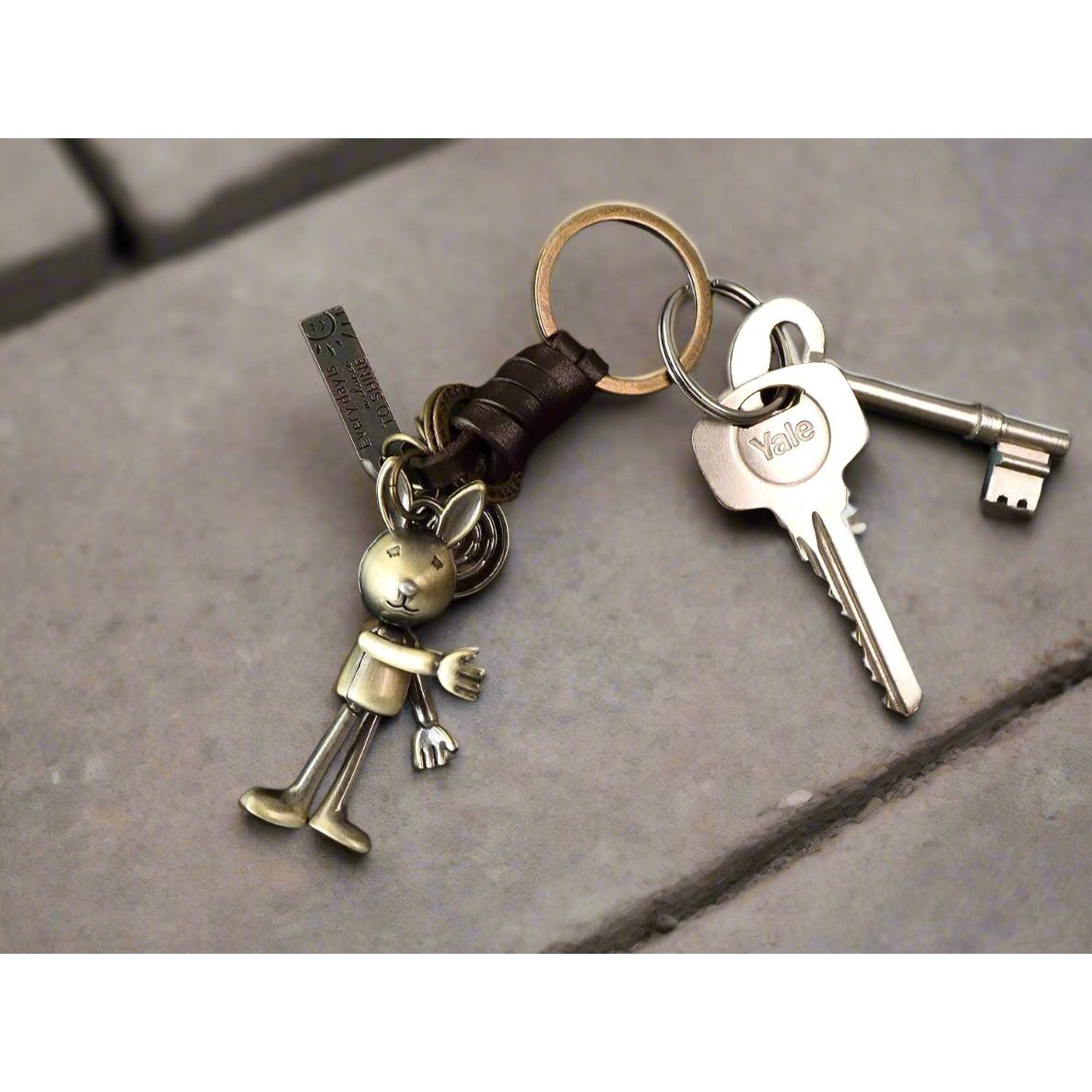 3D Bunny Keychain Charm – Handmade Vintage Leather – Easter Rabbit Gift Keyring-AuPra