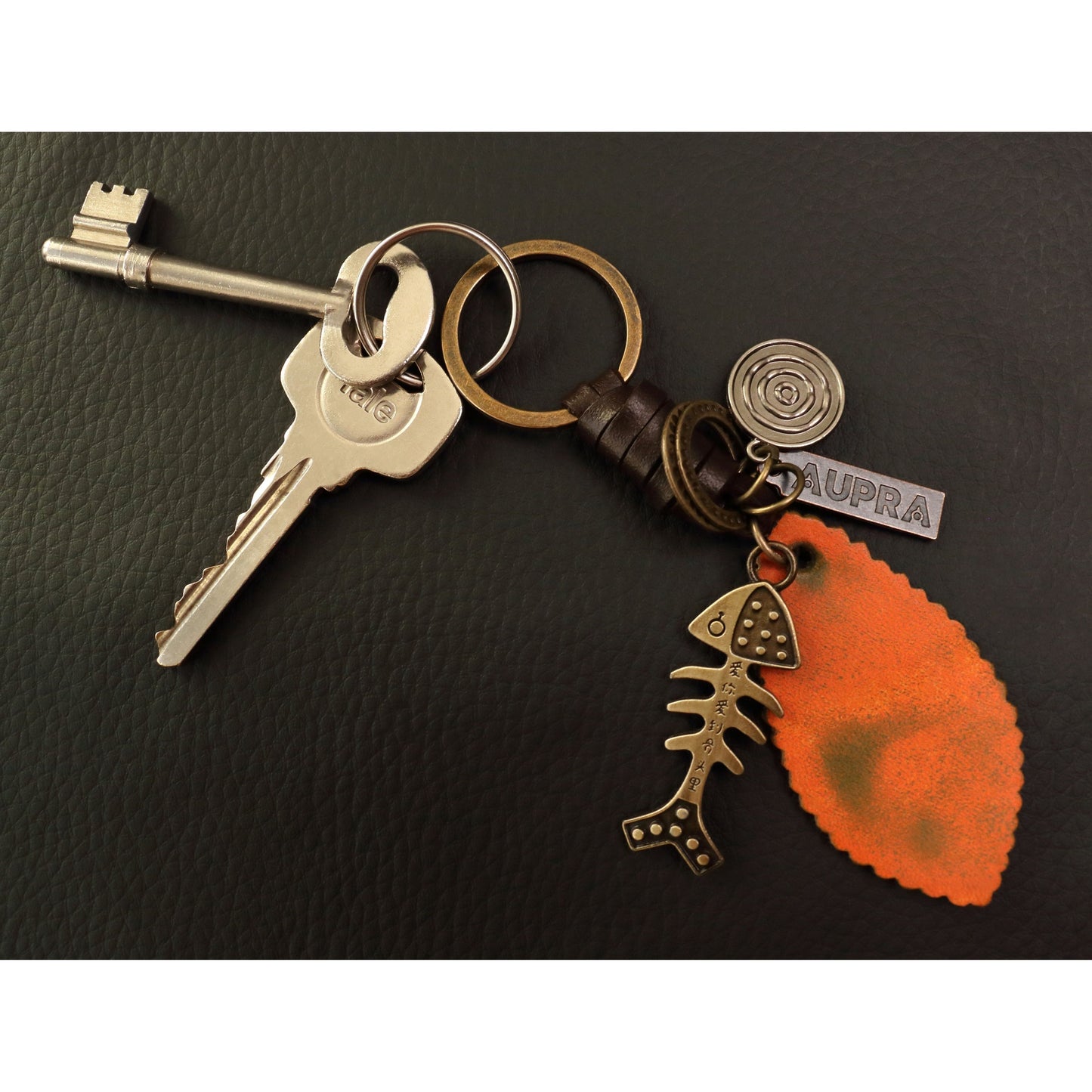 Fish Keychain Charm – Handmade Vintage Leather – Sea Lover Gift Keyring-AuPra