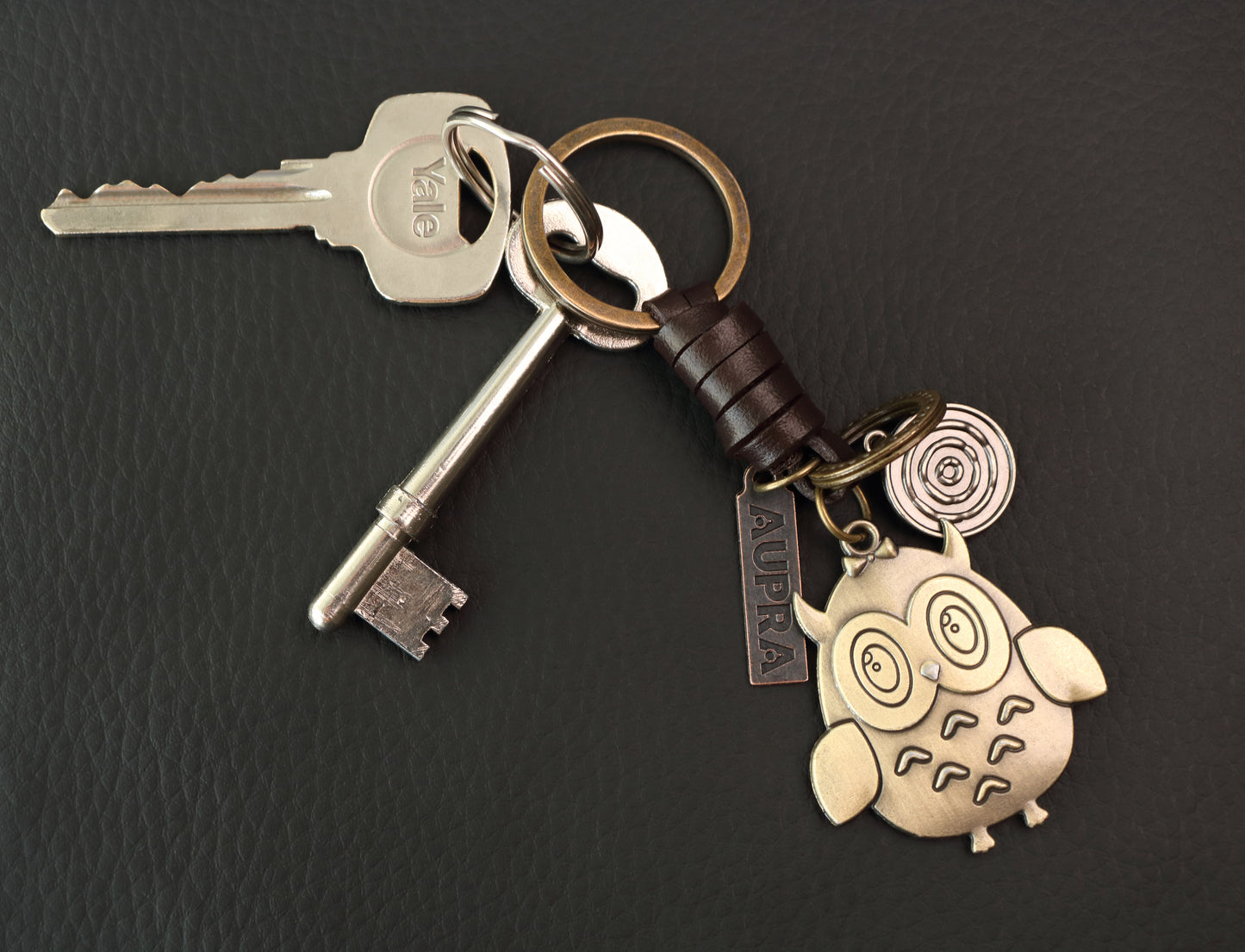 Owl Keychain Charm – Handmade Vintage Leather – Bird Gift Keyring