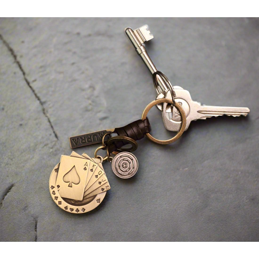 Poker Cards Keychain Charm – Handmade Vintage Leather – Lucky Casino Gift Keyring-AuPra