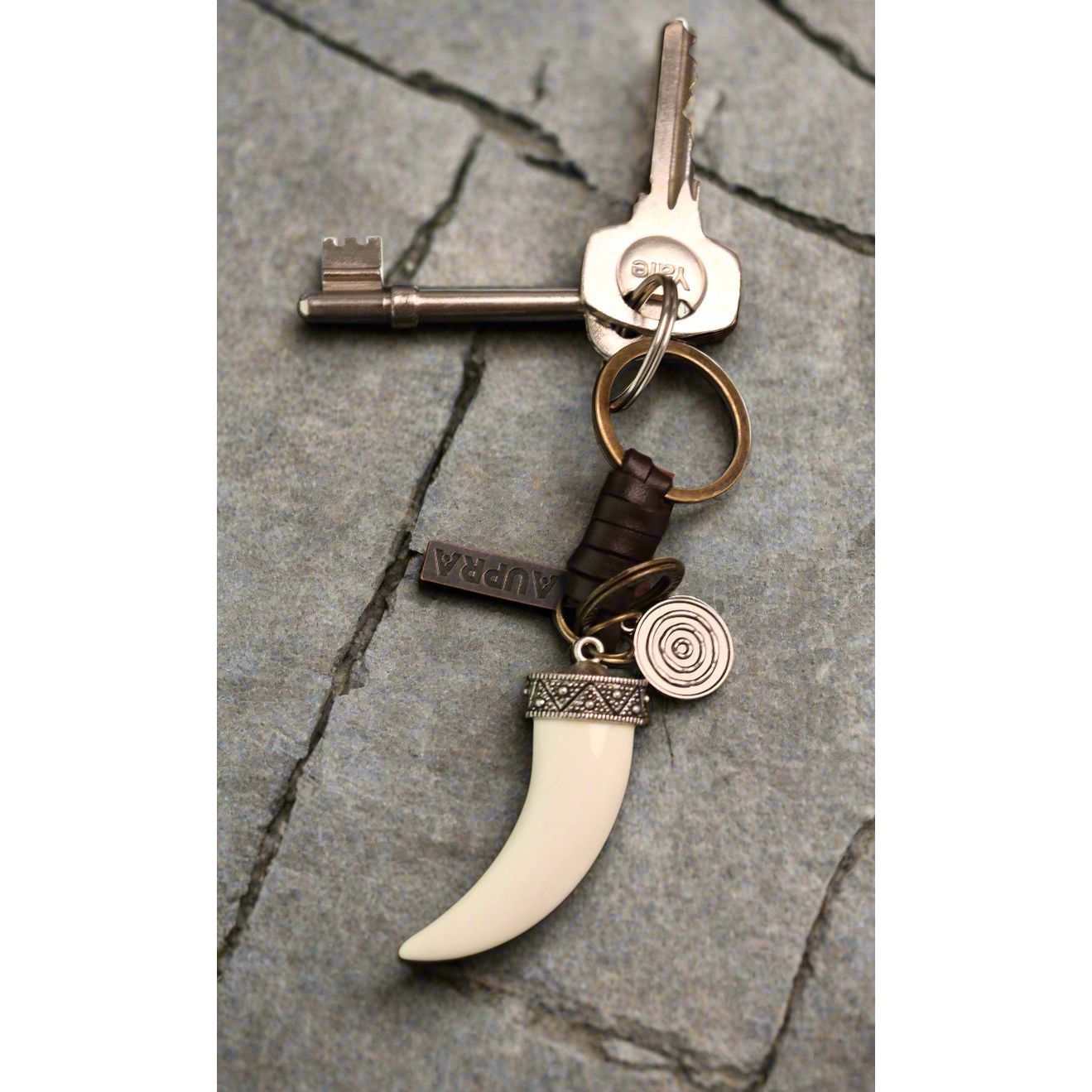 Fang Keychain Charm – Handmade Vintage Leather – Tooth Amulet Keyring-AuPra