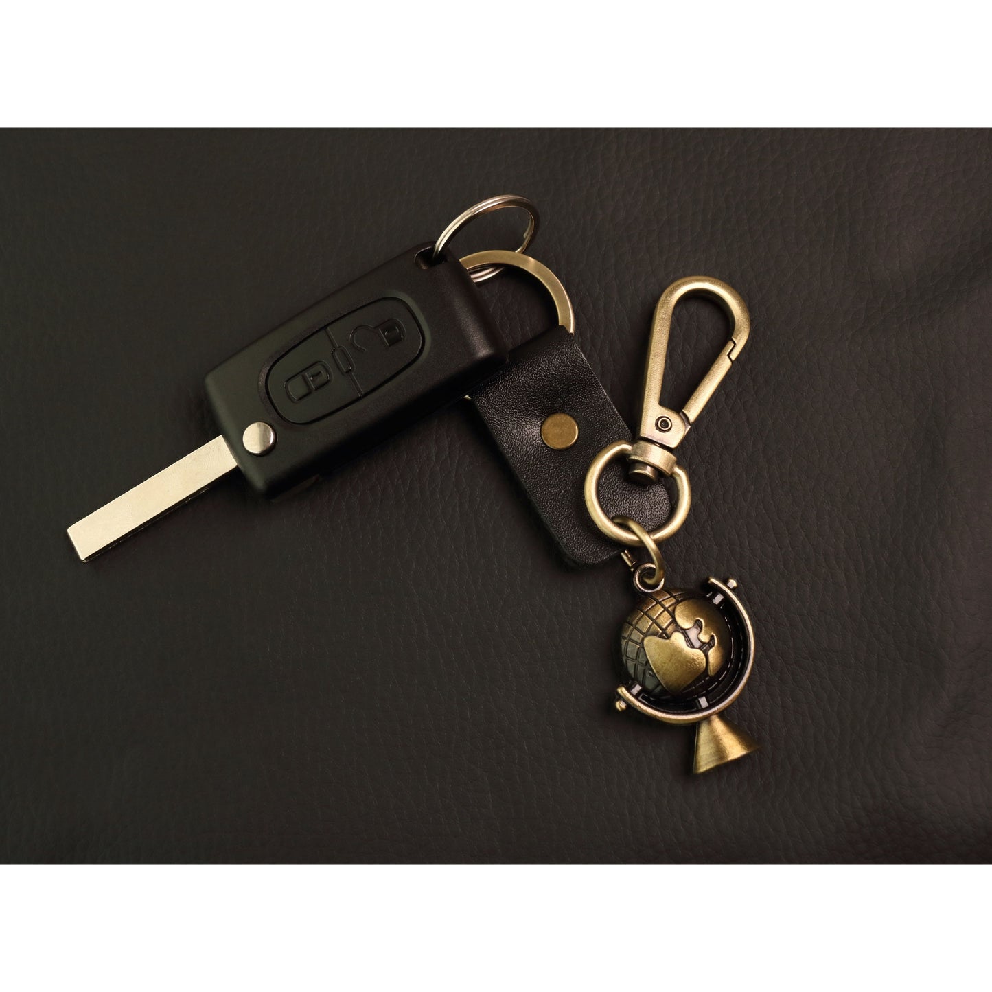Globe Keychain Charm – Handmade Vintage Leather – Travel Lover Gift Keyring-AuPra