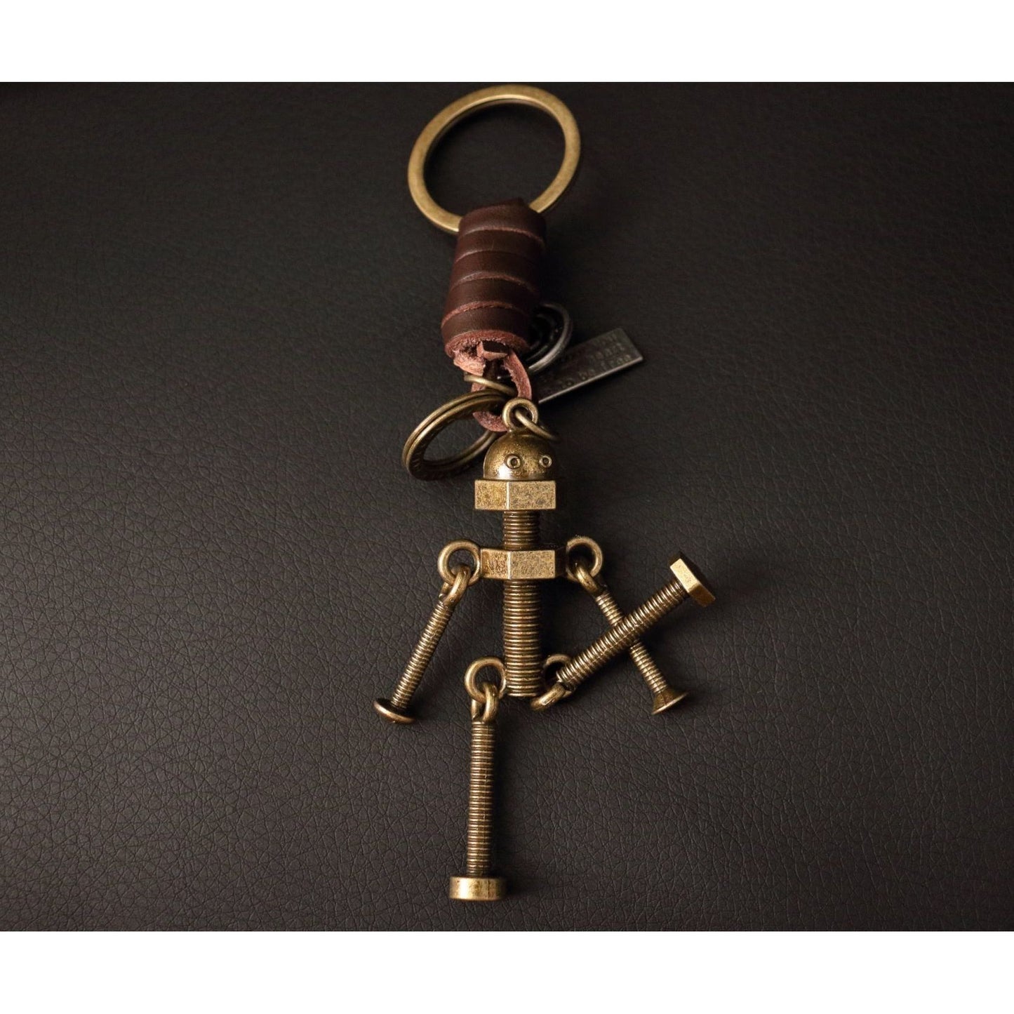 3D Screw Bolt Robot Keychain – Handmade Vintage Leather – Funny Gift Keyring Charm-AuPra