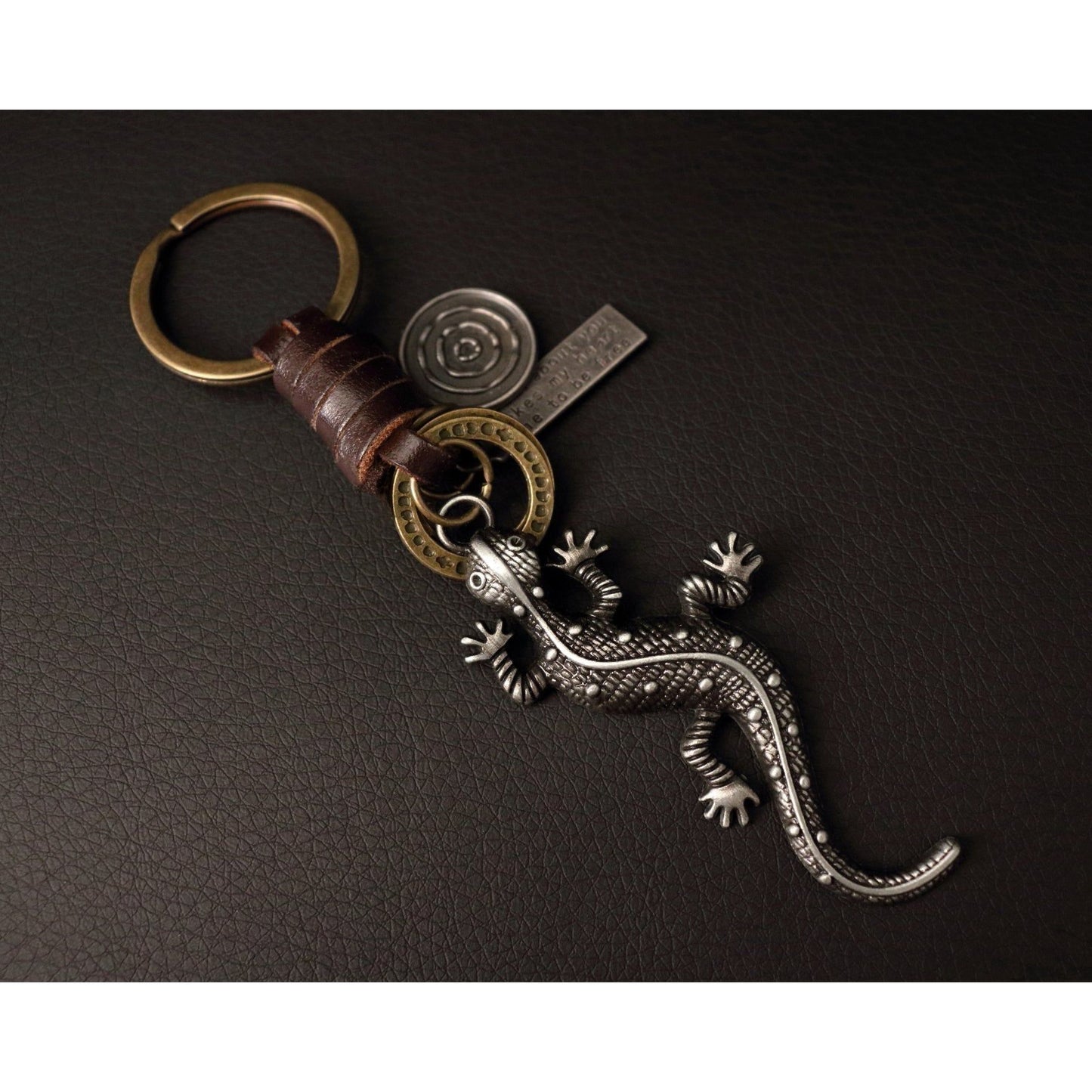 Lizard Keychain Charm – Handmade Vintage Leather – Reptile Gift Keyring-AuPra