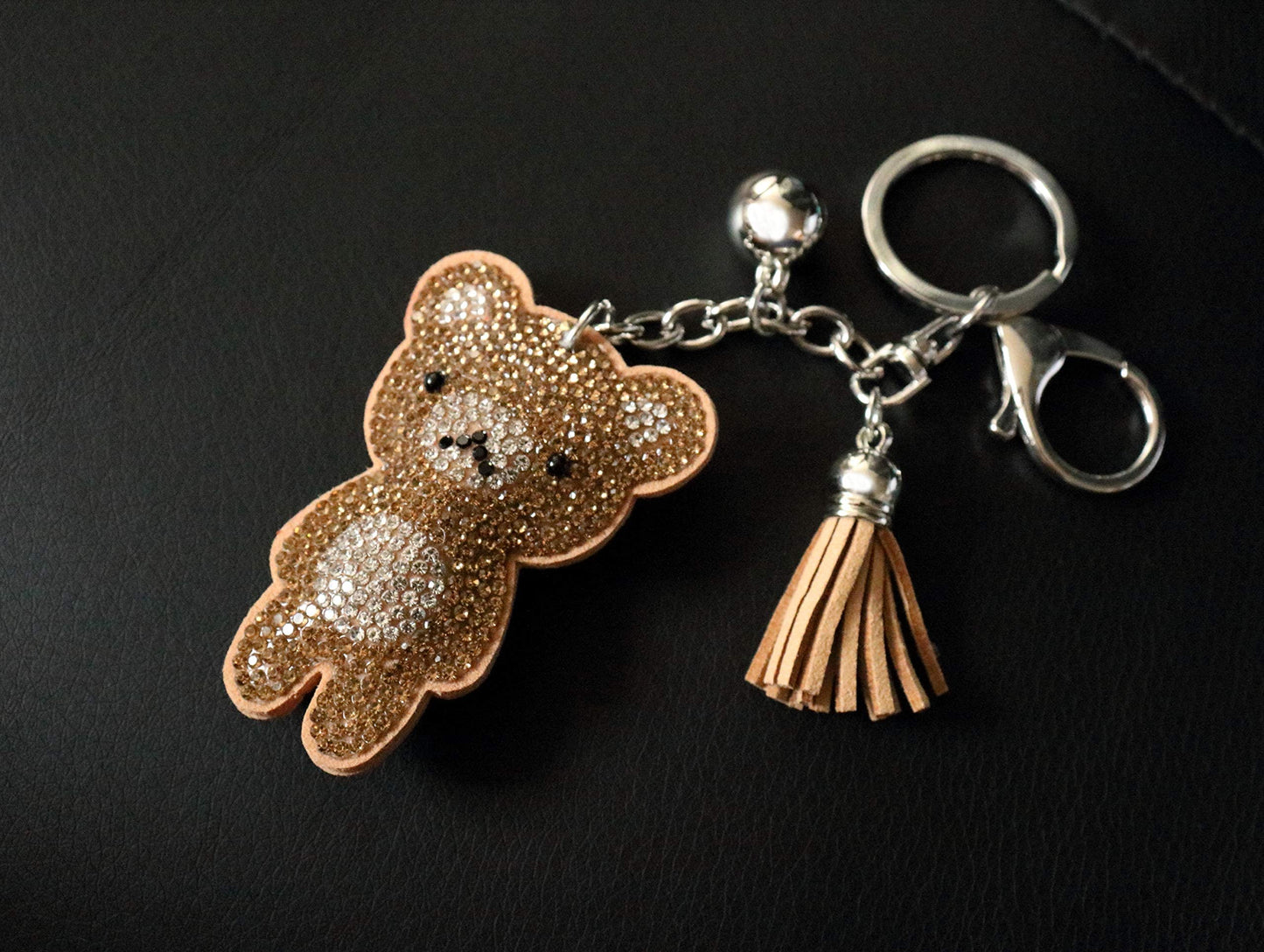 Teddy Bear Crystal Keychain – Velvet Sparkle Tassel Charm – Clip Bag Keyring Gift for Girls