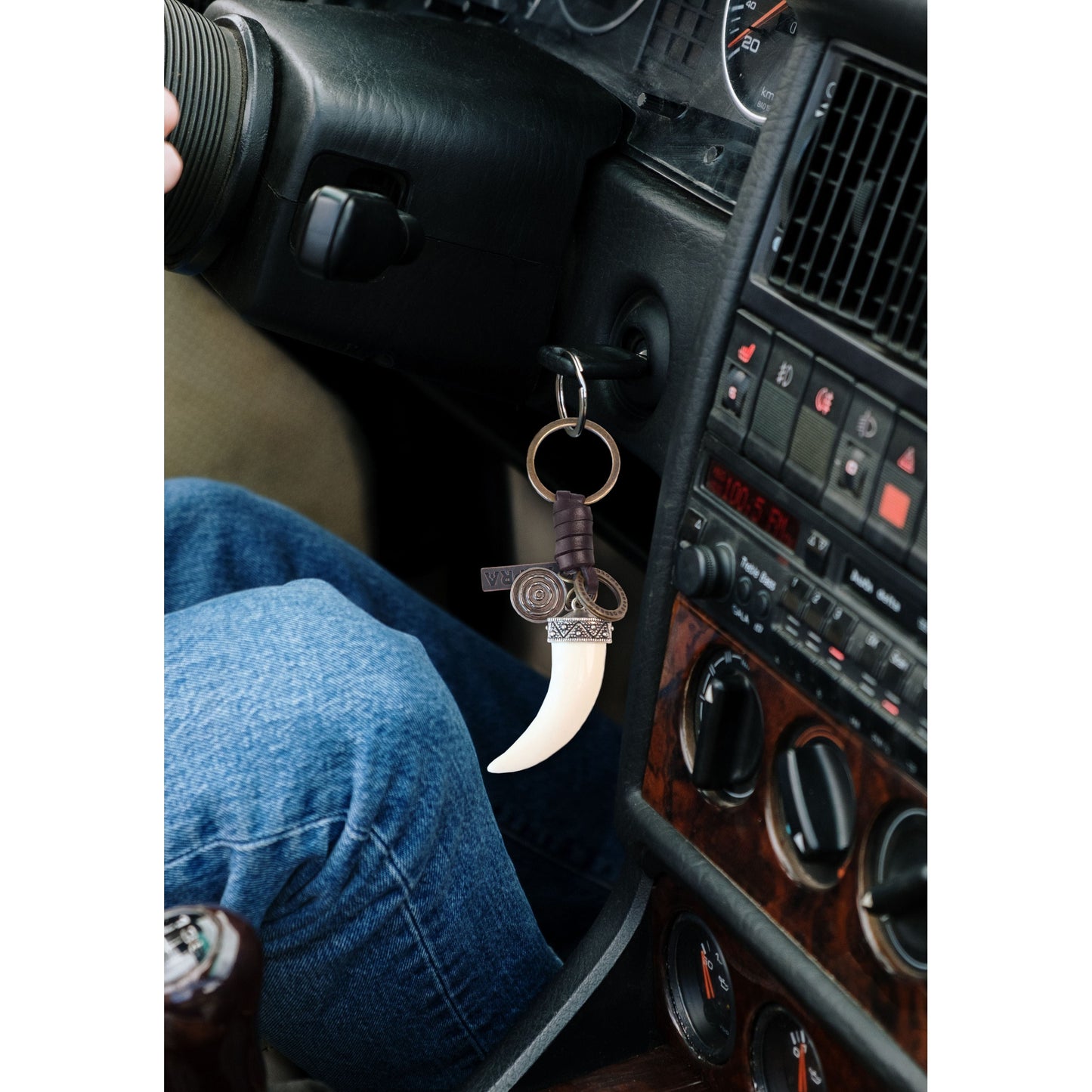 Fang Keychain Charm – Handmade Vintage Leather – Tooth Amulet Keyring-AuPra