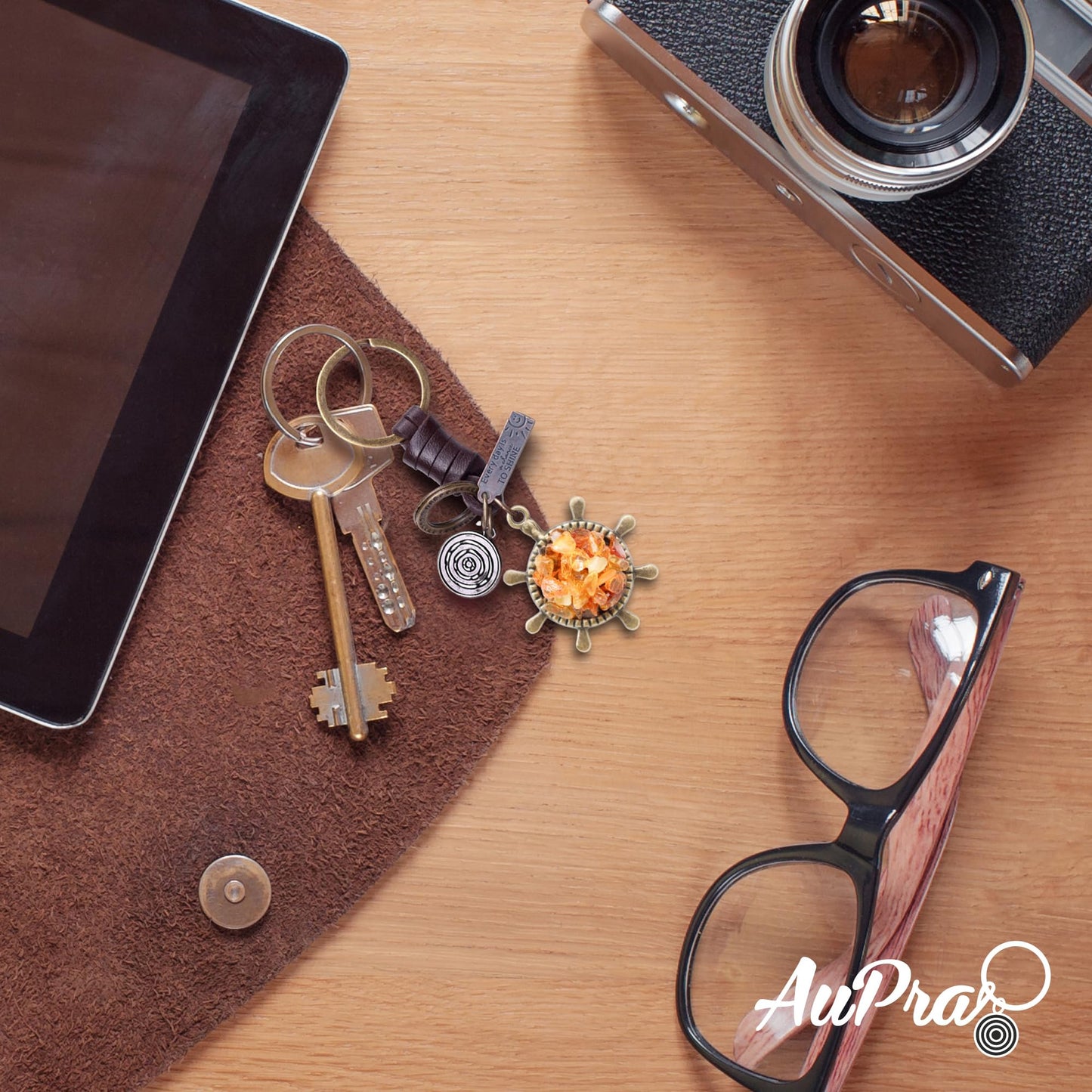 Amber Ship Wheel Keychain – Handmade Vintage Leather – Sailor Gift Keyring Charm-Amber-AuPra