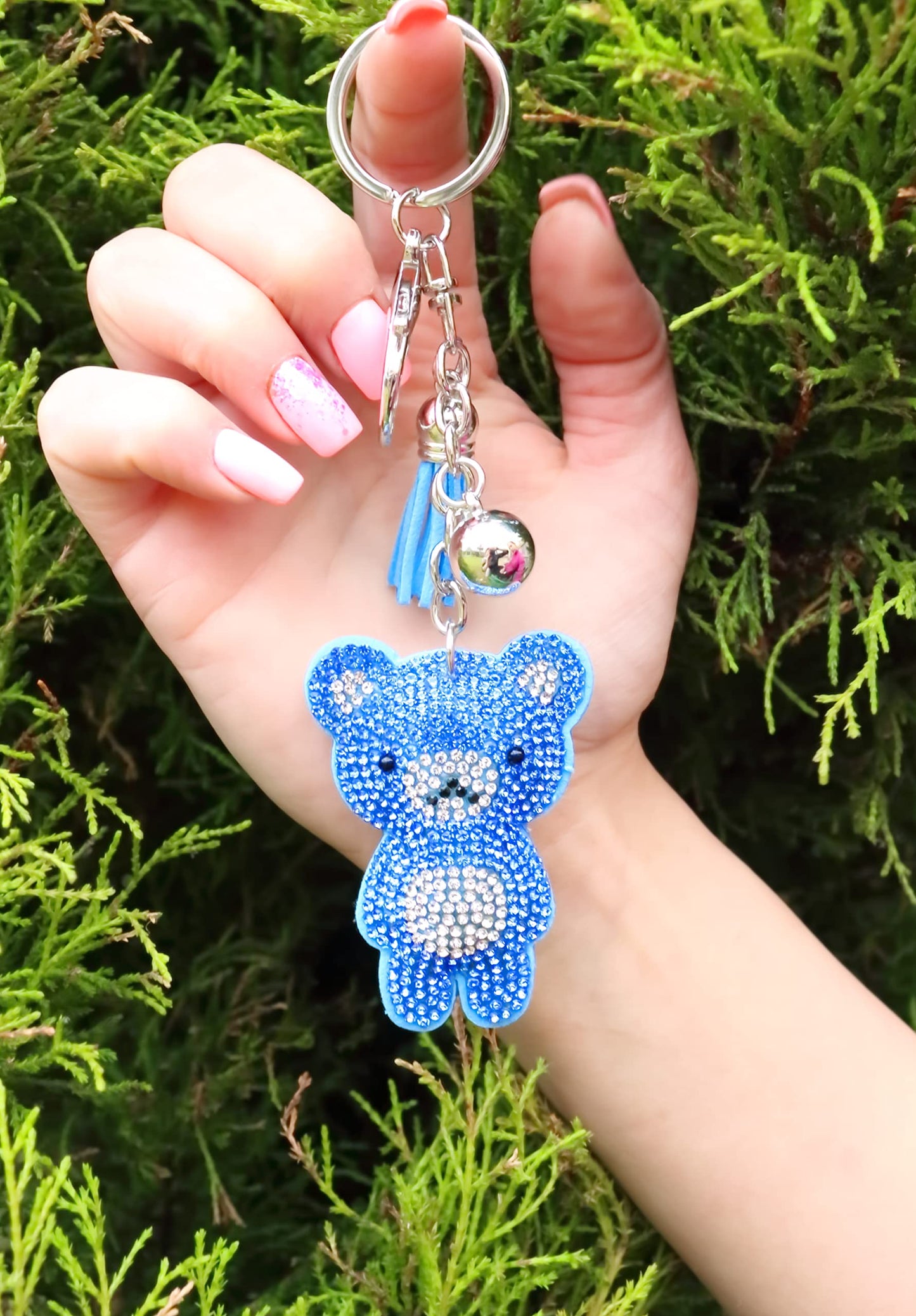 Teddy Bear Crystal Keychain – Velvet Sparkle Tassel Charm – Clip Bag Keyring Gift for Girls