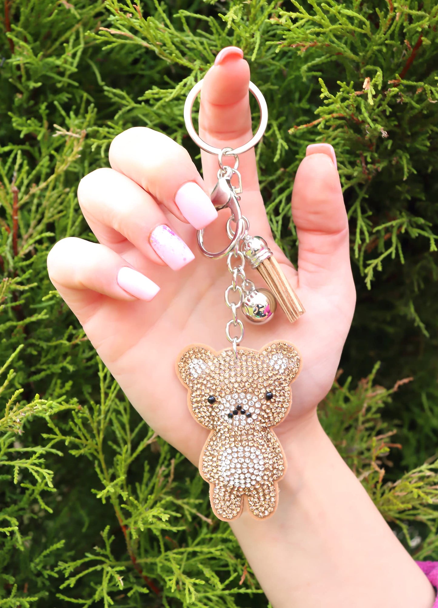 Teddy Bear Crystal Keychain – Velvet Sparkle Tassel Charm – Clip Bag Keyring Gift for Girls