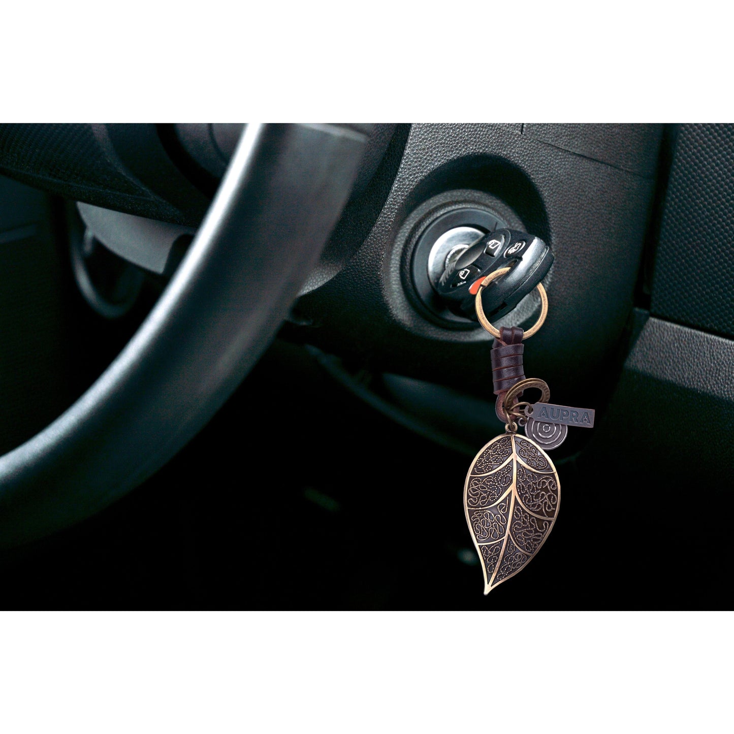 Leaf Keychain Charm – Handmade Vintage Leather – Botanical Gift Keyring-AuPra