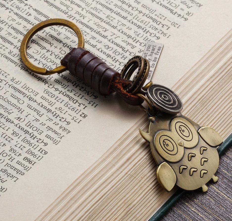 Owl Keychain Charm – Handmade Vintage Leather – Bird Gift Keyring