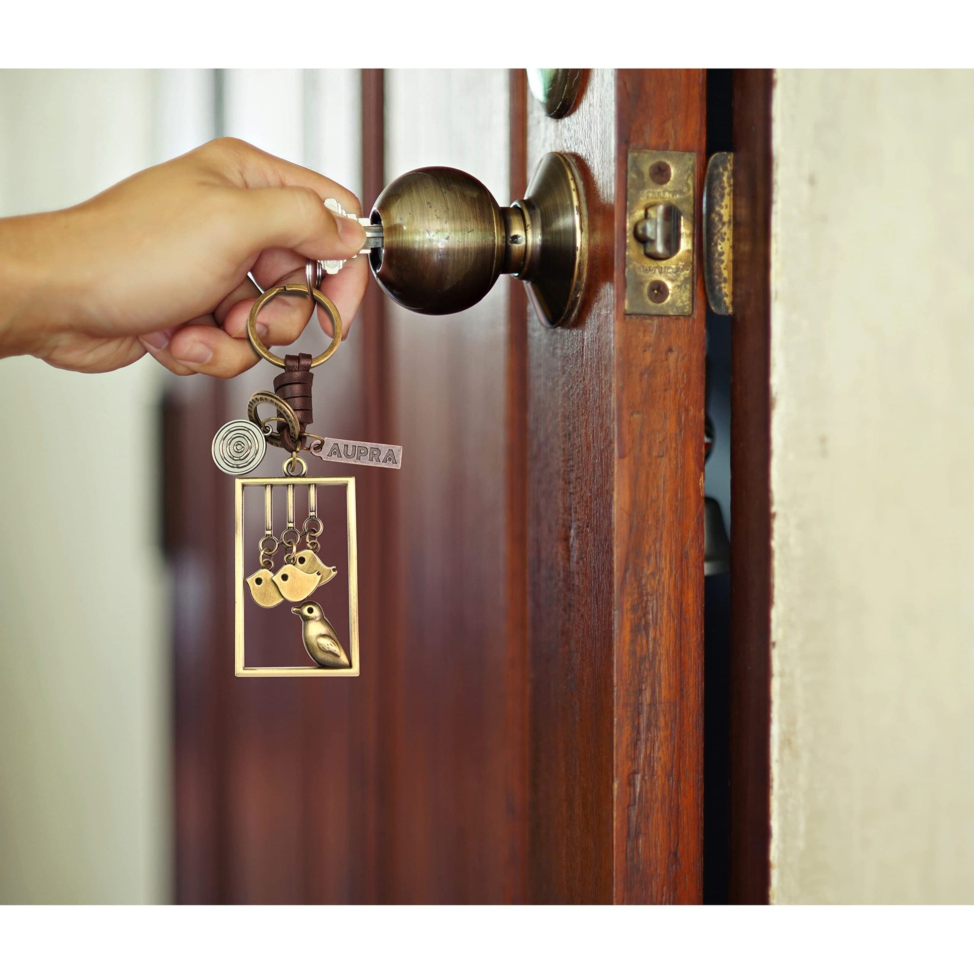 Flying Birds Keychain Charm – Handmade Vintage Leather – Nature Lover Gift Keyring-AuPra