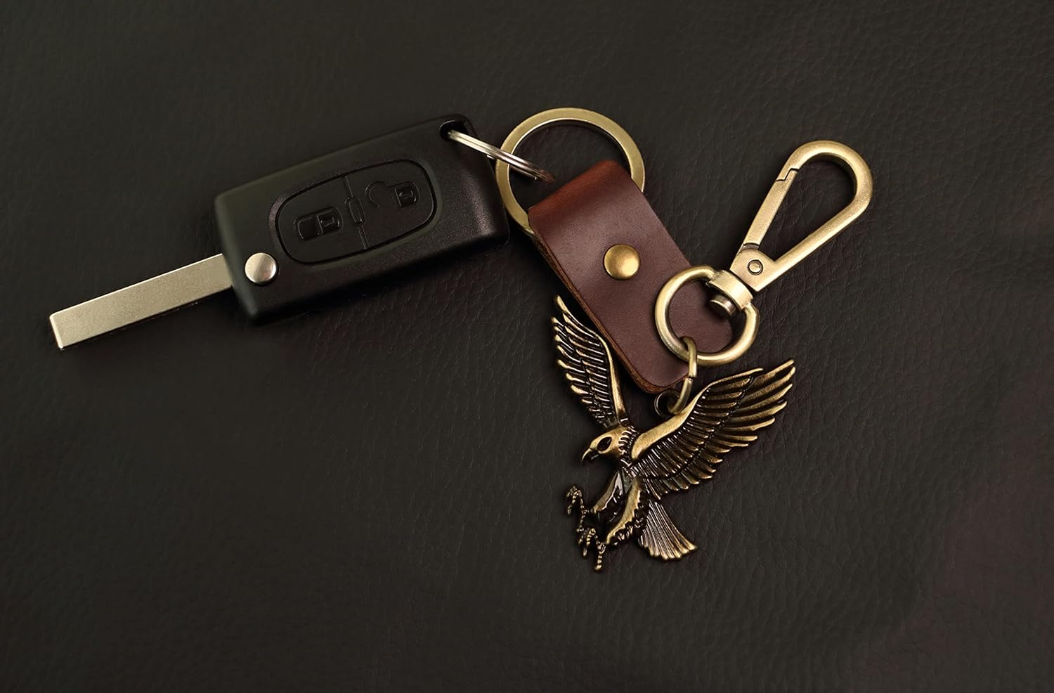 AuPra Eagle KeyChain Gift Women & Men Leather Bird KeyRing Home Car Keys Holder Present