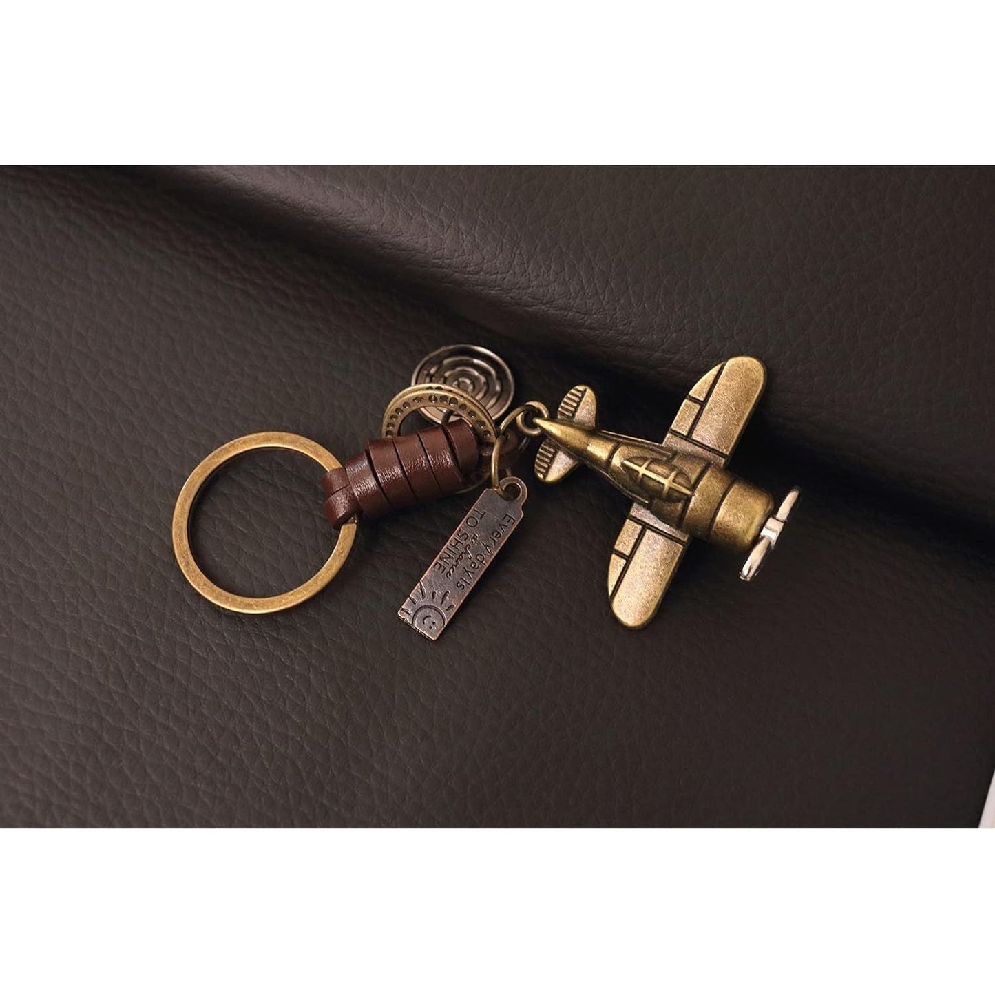 3D Airplane Keychain Charm – Handmade Vintage Leather – Pilot Gift Keyring-AuPra