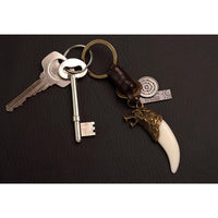 Wolf Fang Keychain Charm – Handmade Vintage Leather – Wolf Lover Gift Keyring-AuPra