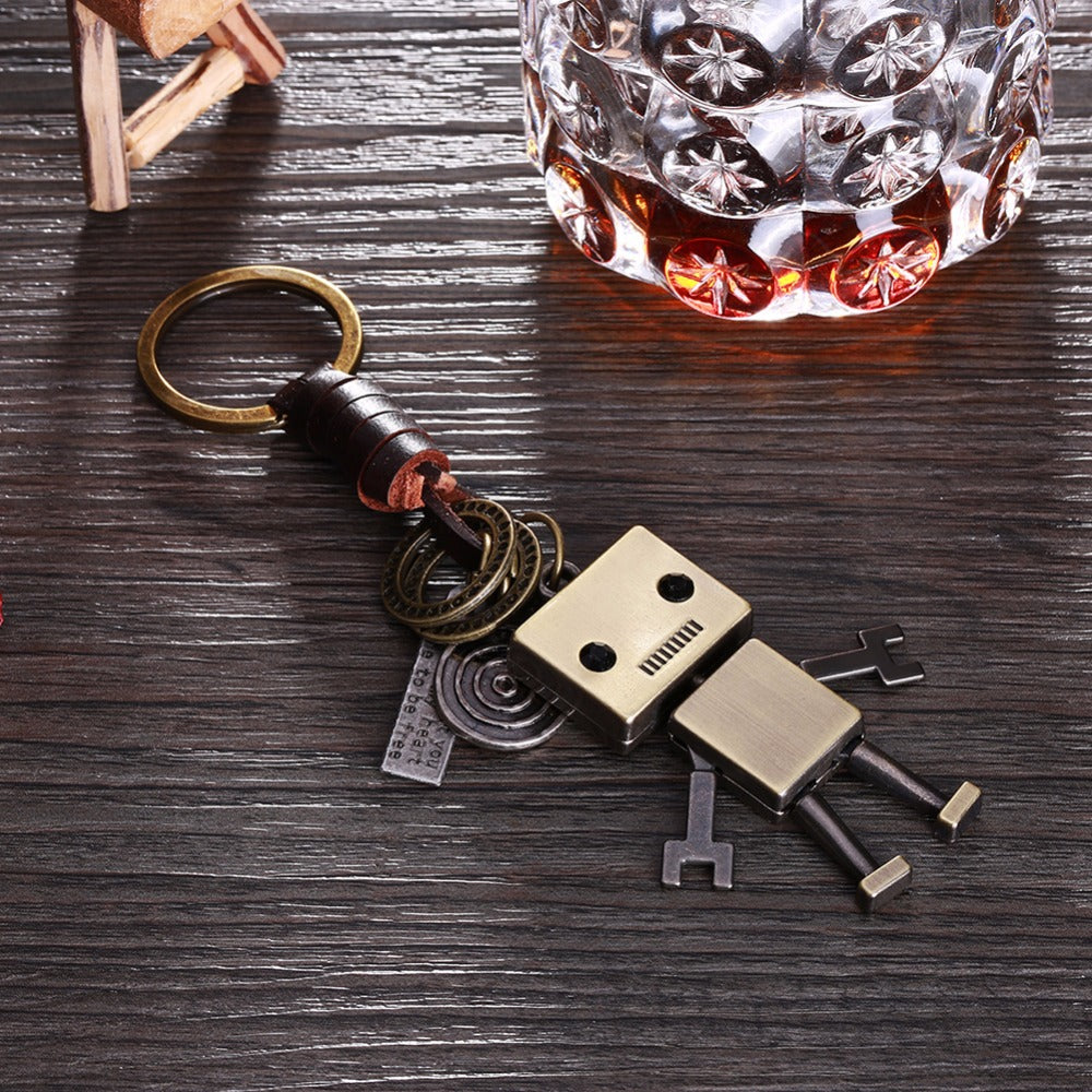3D Robot Keychain Charm – Handmade Vintage Leather – Funny Gift Keyring