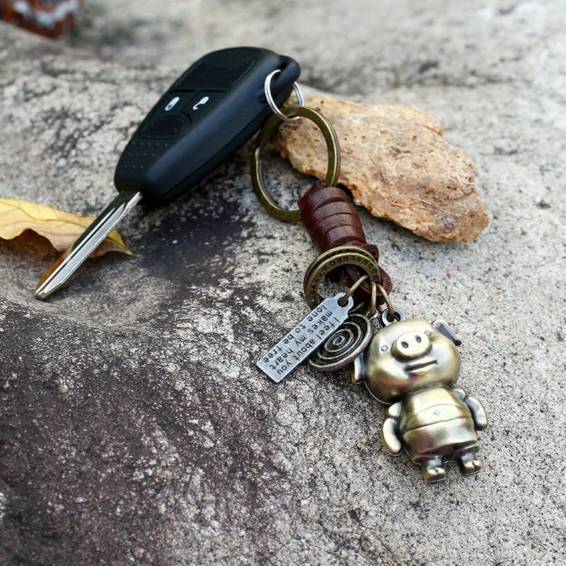 3D Pig Keychain Gift – Handmade Vintage Leather – Funny Piggy Keyring Charm-AuPra