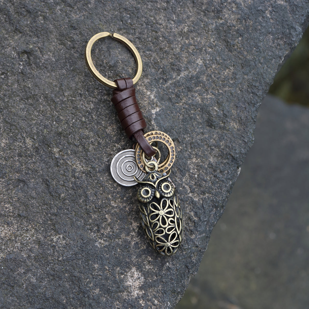AuPra 3D Floral Owl Keyring – Elegant Charm Gift