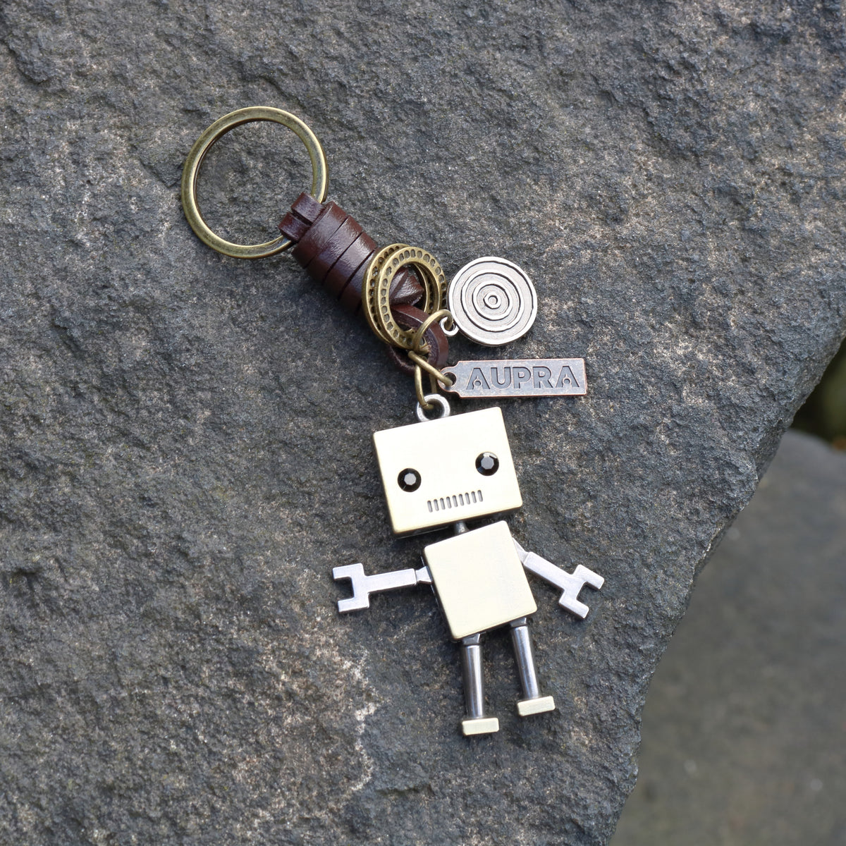 AuPra 3D Robot Keyring – Retro Charm Gift