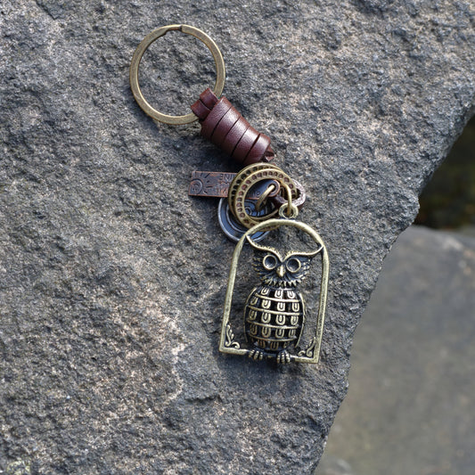 AuPra 3D Owl Keyring – Elegant Gift Charm