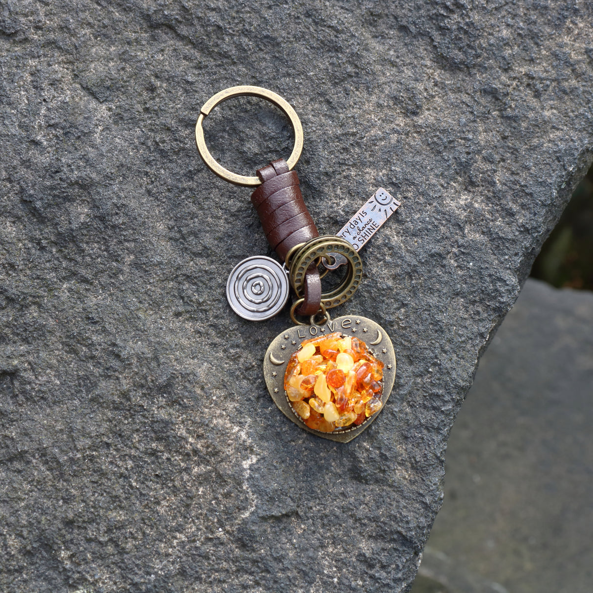 AuPra Amber Heart Keyring – Romantic Charm Gift
