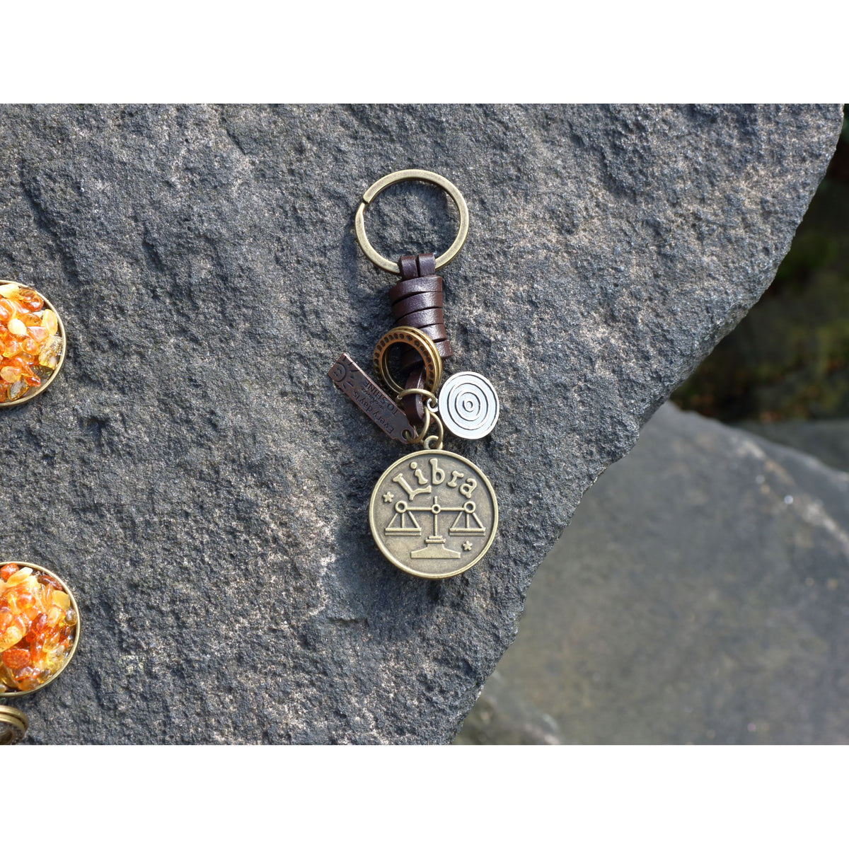 AuPra Libra Keyring – Amber Star Sign Gift