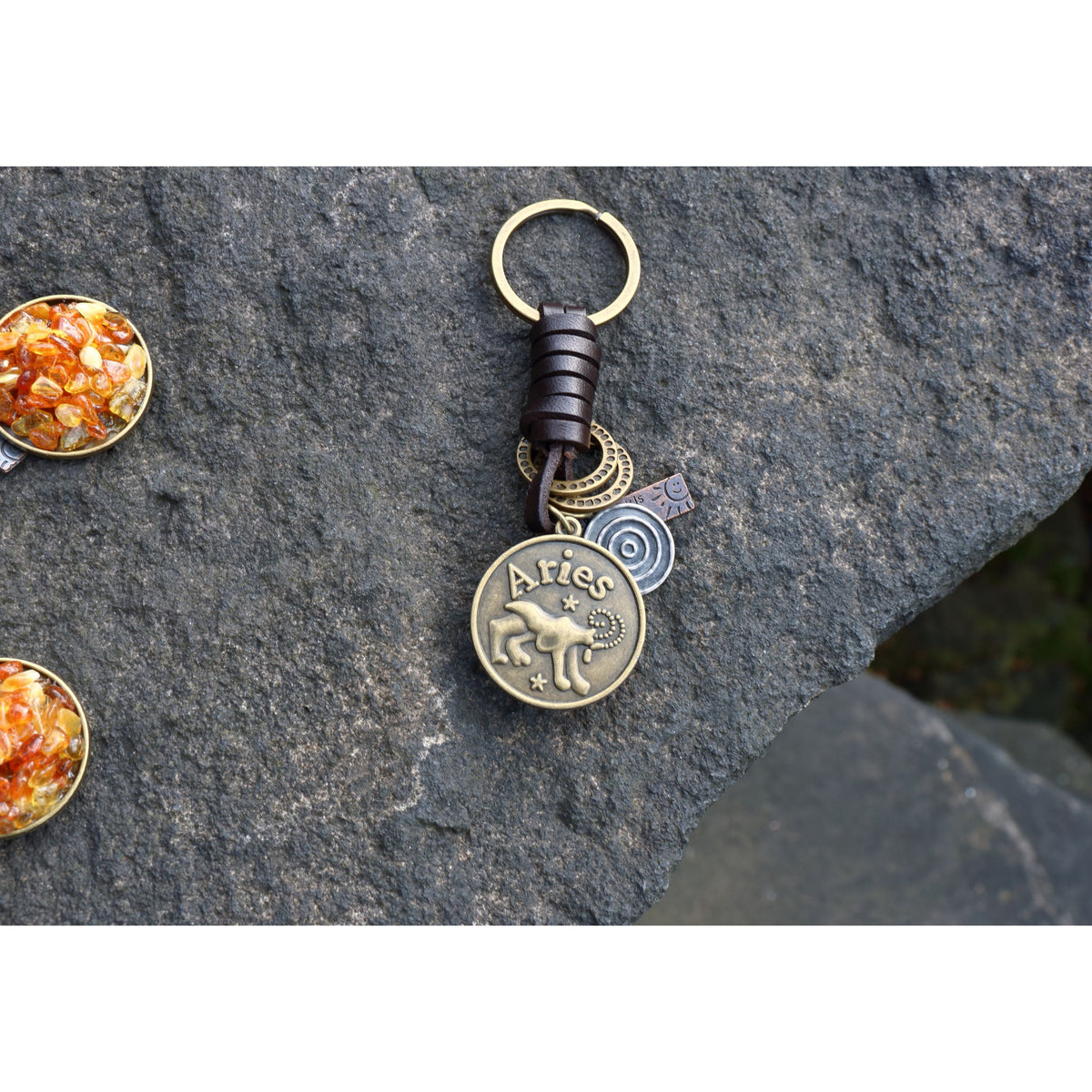 AuPra Aries Keyring – Amber Star Sign Gift