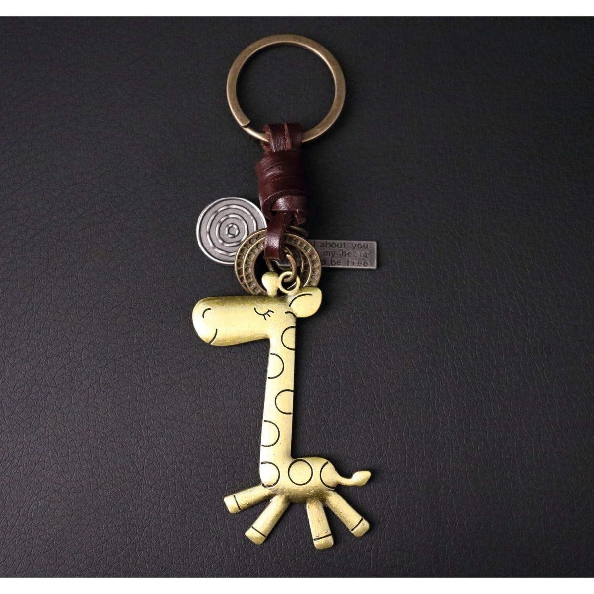 Giraffe Keychain Charm – Handmade Vintage Leather – Animal Lover Gift Keyring-AuPra