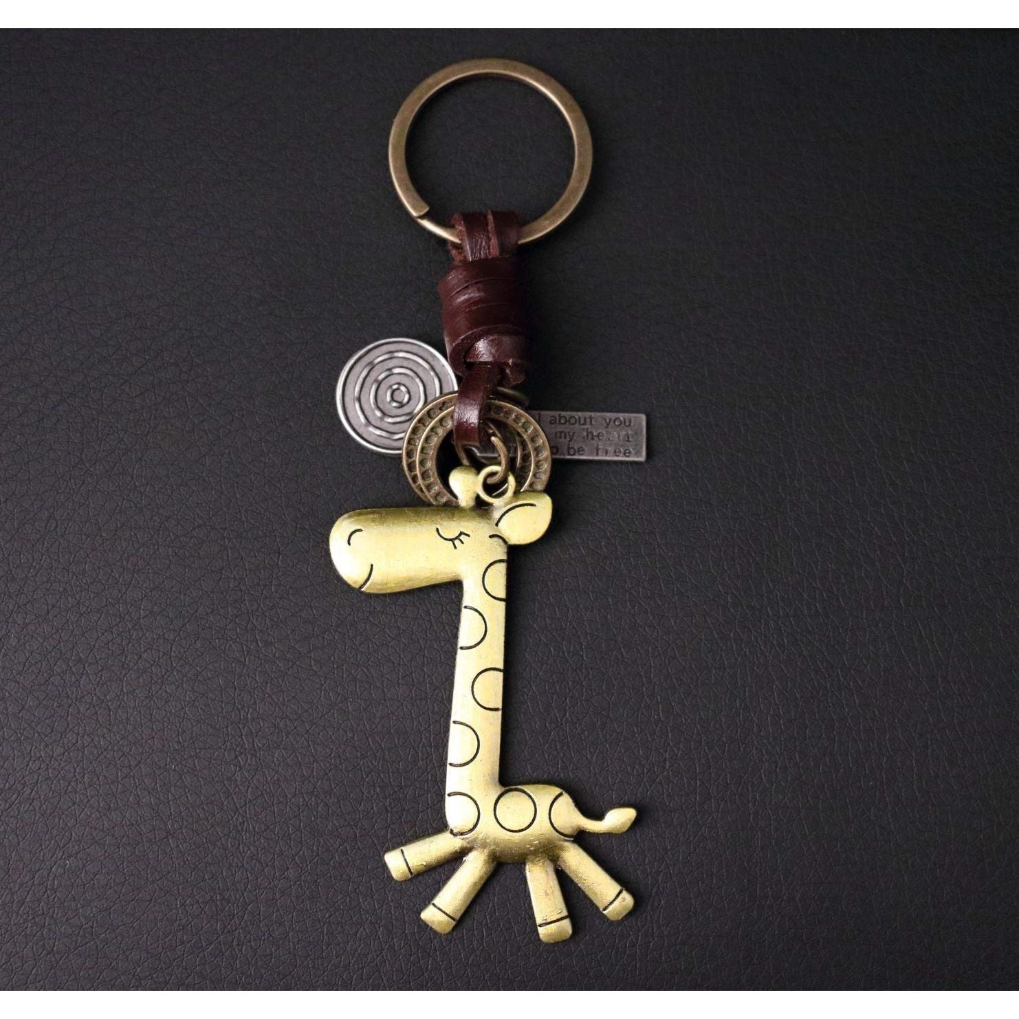 Giraffe Keychain Charm – Handmade Vintage Leather – Animal Lover Gift Keyring-AuPra