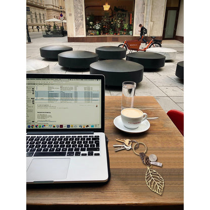 Leaf Keychain Charm – Handmade Vintage Leather – Botanical Gift Keyring-AuPra