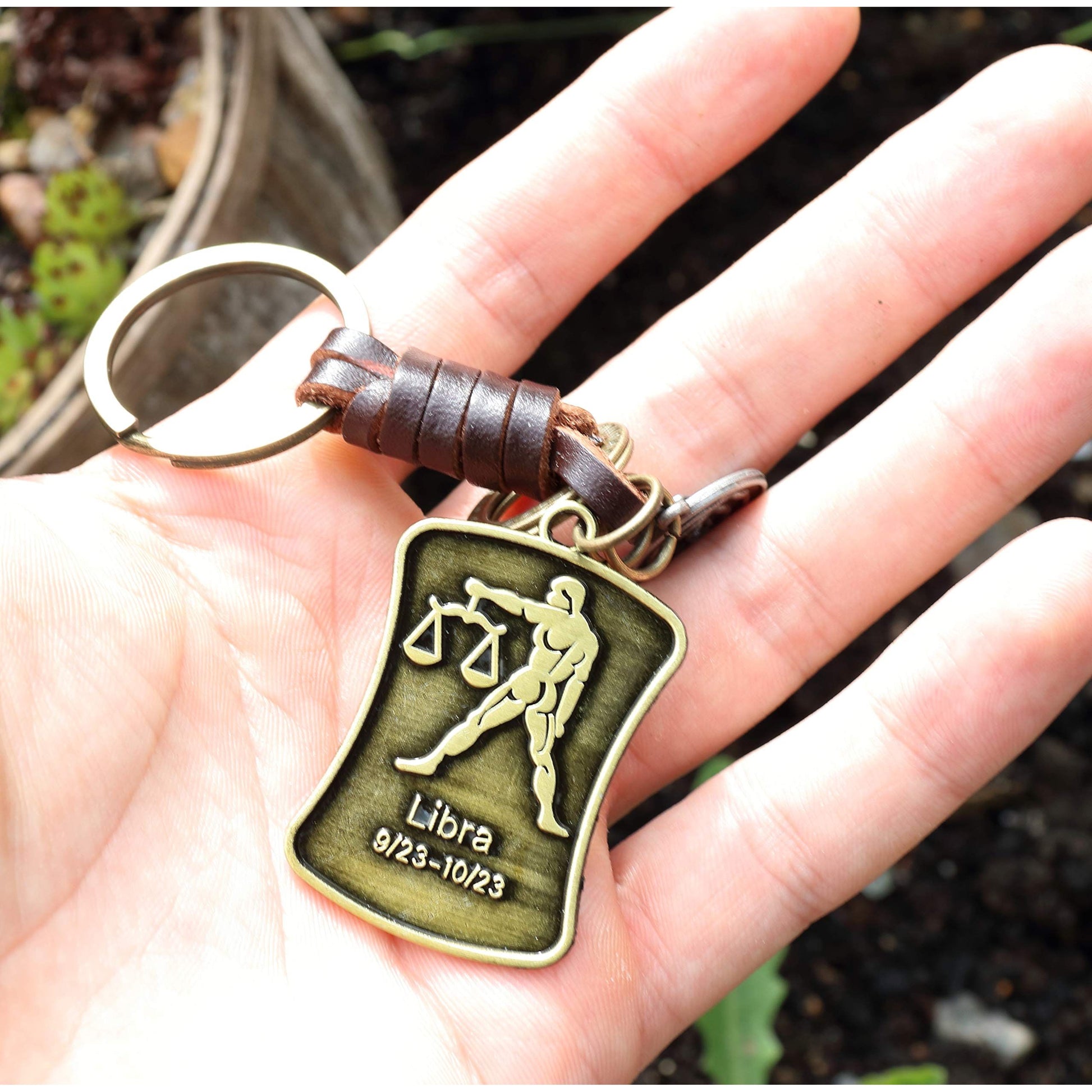 Star Sign Keychain Charm – Handmade Vintage Leather – Zodiac Sign Gift Keyring-AuPra