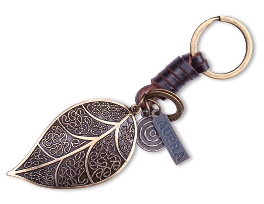 Leaf Keychain Charm – Handmade Vintage Leather – Botanical Gift Keyring