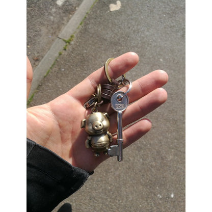 3D Pig Keychain Gift – Handmade Vintage Leather – Funny Piggy Keyring Charm-AuPra