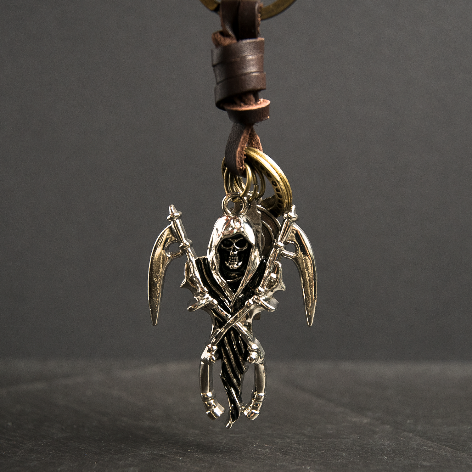 Grip Reaper Keychain Charm – Handmade Vintage Leather – Halloween Gift Keyring-AuPra
